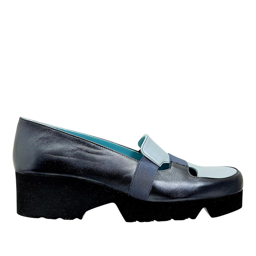 Ron White Demetria By Thierry Rabotin Navy Wedges