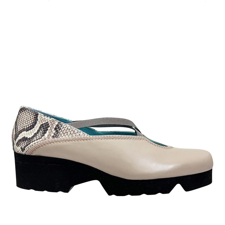 Ron White Donatella By Thierry Rabotin Bone Snake Wedges